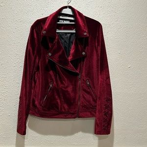 Steve Madden velour zipper jacket in great condition size MM, made in china